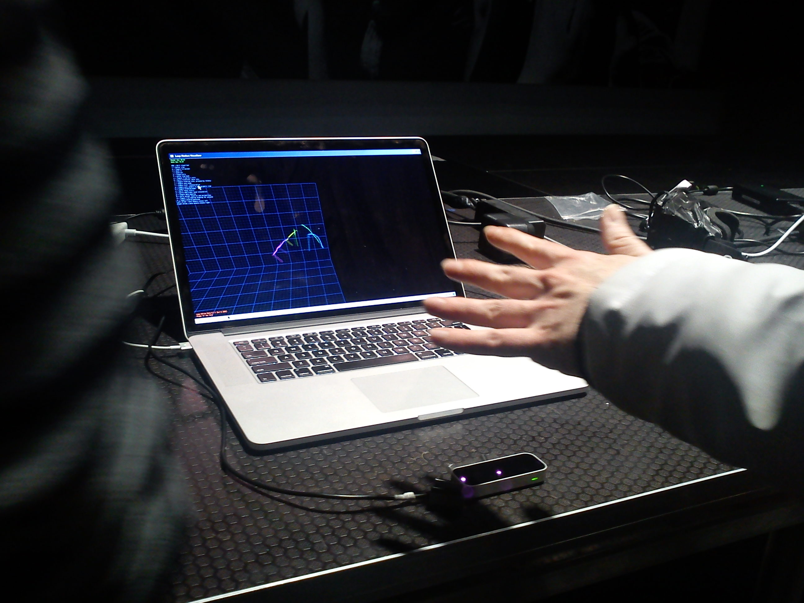 Her fekk me teste leap motion.